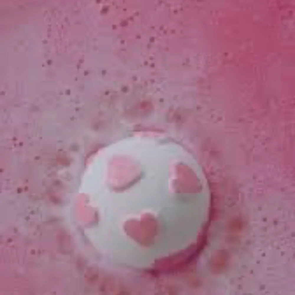 LUSH Sweetheart Bath Bomb 6.3 oz.  VEGAN